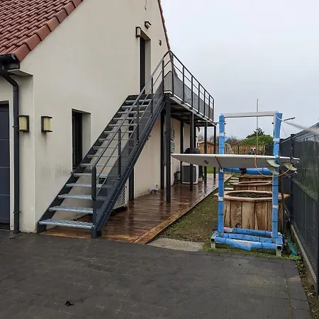 Au Bout De La Rue, La Mer Wifi Acces 24 Sur 24 Iptv Sangatte Exterior photo