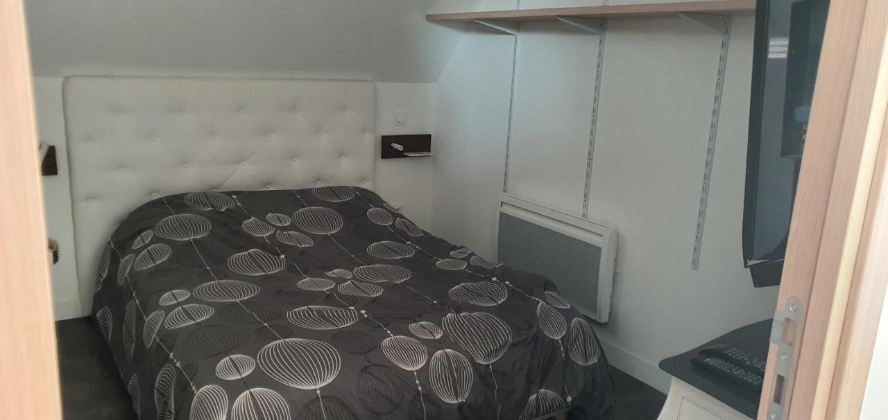 Au Bout De La Rue, La Wifi Acces 24 Sur 24 Iptv Appartement