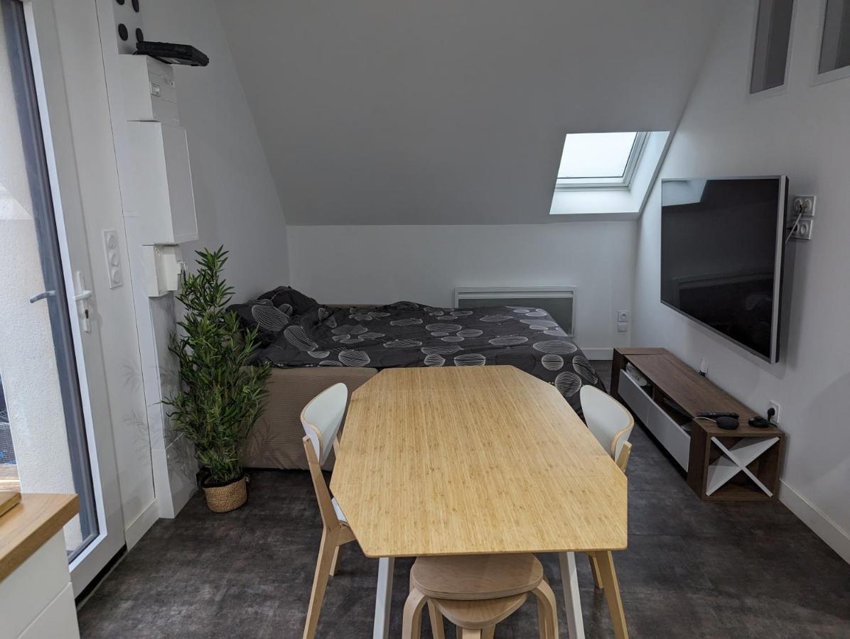 Au Bout De La Rue, La Wifi Acces 24 Sur 24 Iptv Appartement